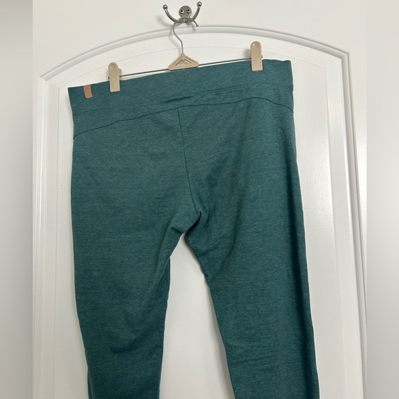 Lunya Restore Pocket Green Lounge Leggings Size Extra Large loungewear cozy - Picture 8 of 13